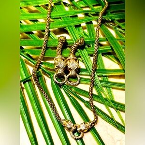 🩵 Dyadema Italy .925 gold tone SET panther necklace & earrings; like new.